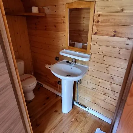 Camping Montana Roja *