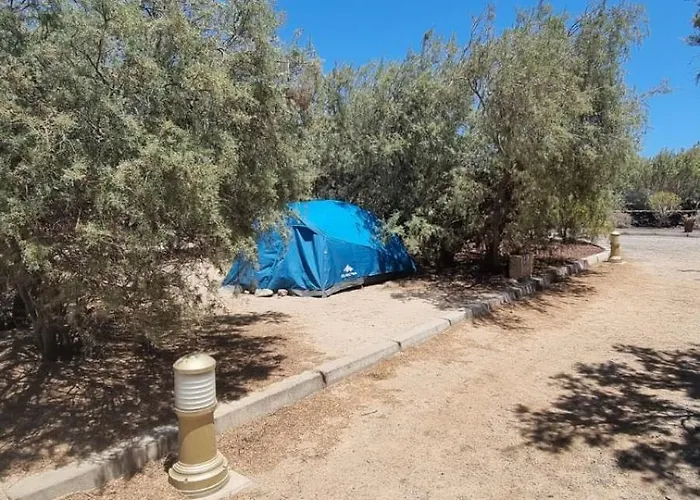 Camping Montana Roja Hotel