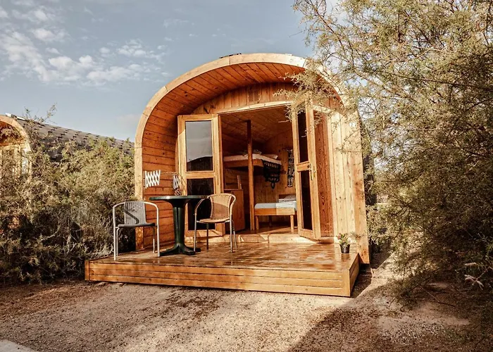 Hotel Camping Montana Roja