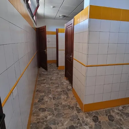 Hotel Camping Montana Roja *