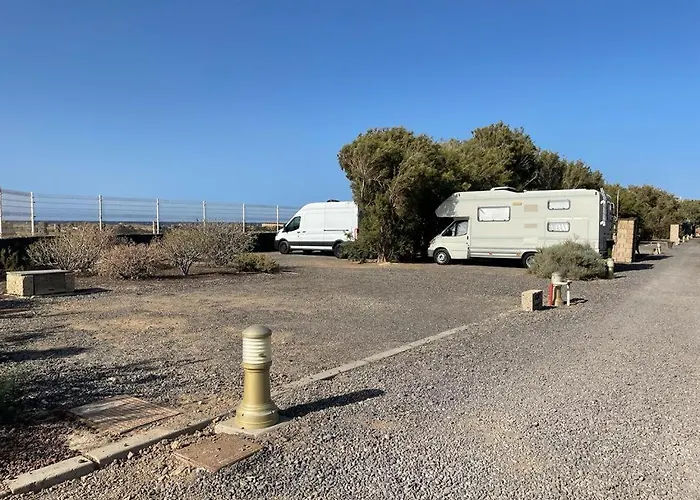 Camping Montaña Roja El Médano