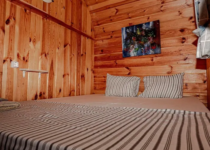 Hotel Camping Montaña Roja