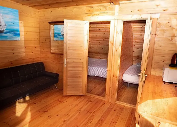 Camping Montana Roja Hotel *